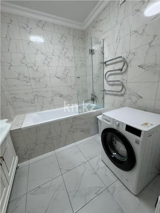 Продажа 5-комнатной квартиры, 200 м², ул. Сатпаева, дом  20/1 в Астане - фото 8