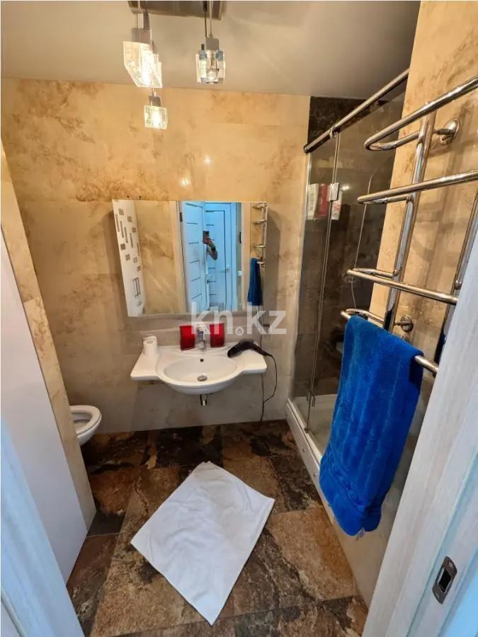 Продажа 2-комнатной квартиры, 43 м², ул. Алиханова, дом  22/1 в Караганде - фото 4