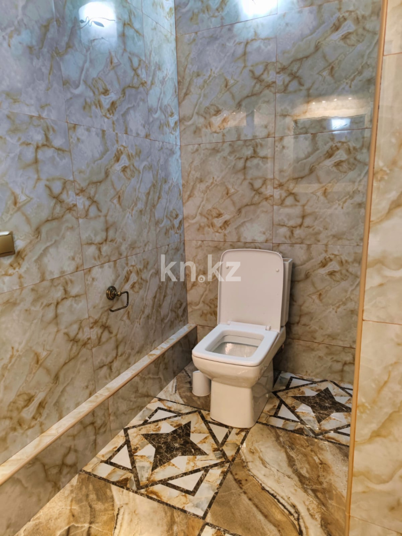 Продажа 4-комнатной квартиры, 104 м², ул. Куанышбаева, дом  9/1 в Астане - фото 13