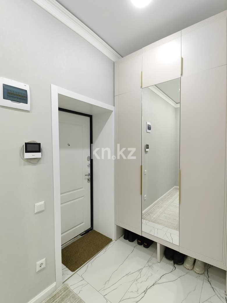 Продажа 1-комнатной квартиры, 40 м², ул. Букетова, дом  3/3 в Караганде - фото 17