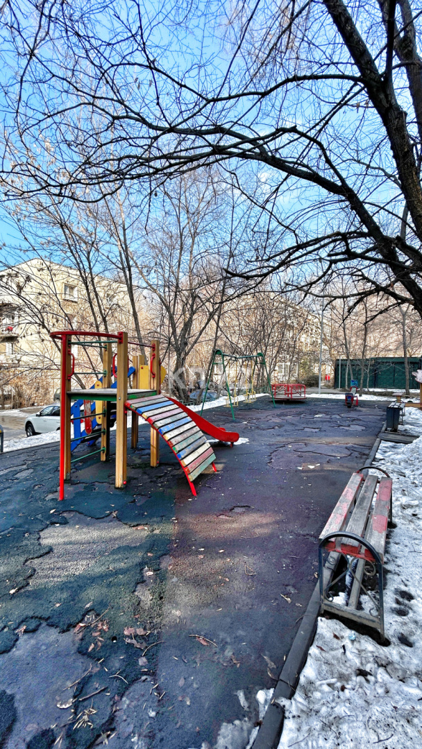 Продажа 4-комнатной квартиры, 90 м² в Алматы - фото 34