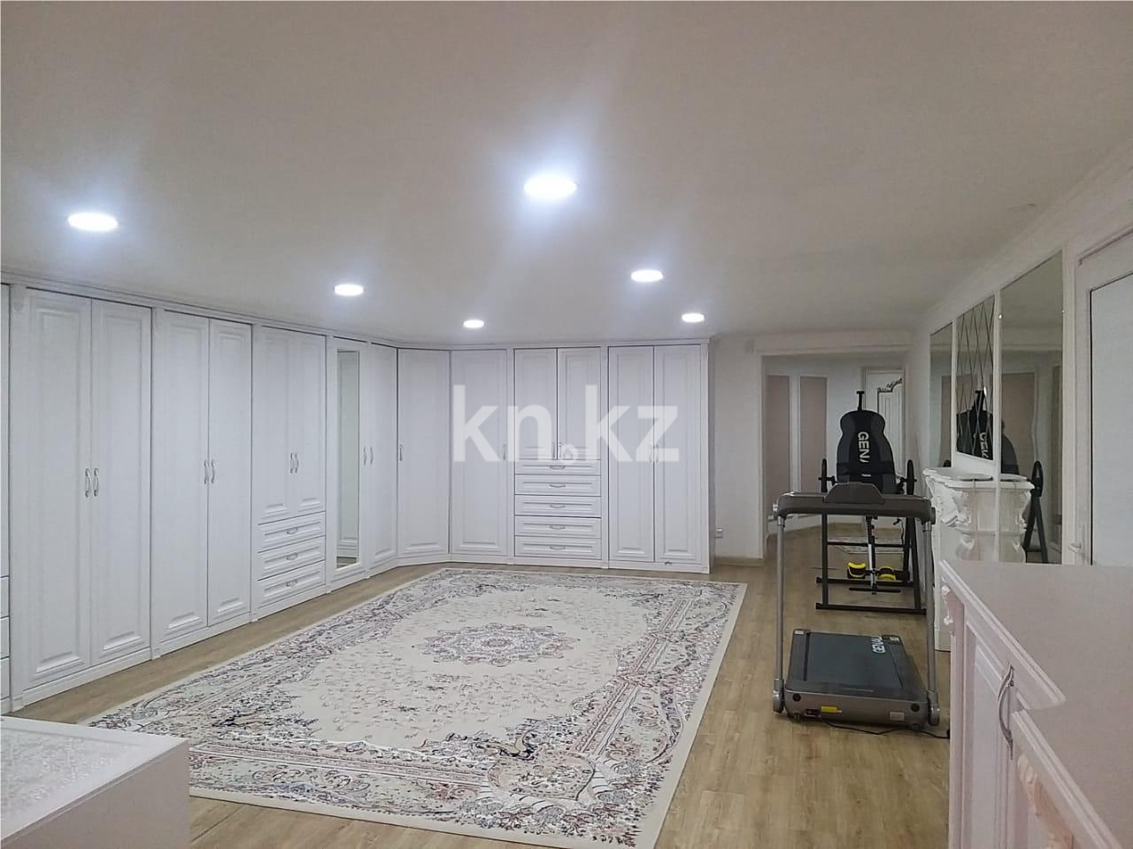 Продажа 5-комнатного дома, 520 м², ул. Муканова в Караганде - фото 46