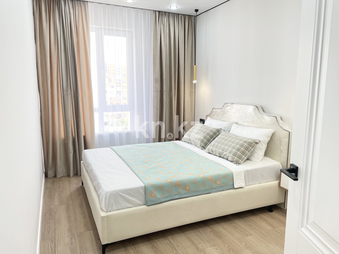 Продажа 2-комнатной квартиры, 40 м² в Алматы - фото 2