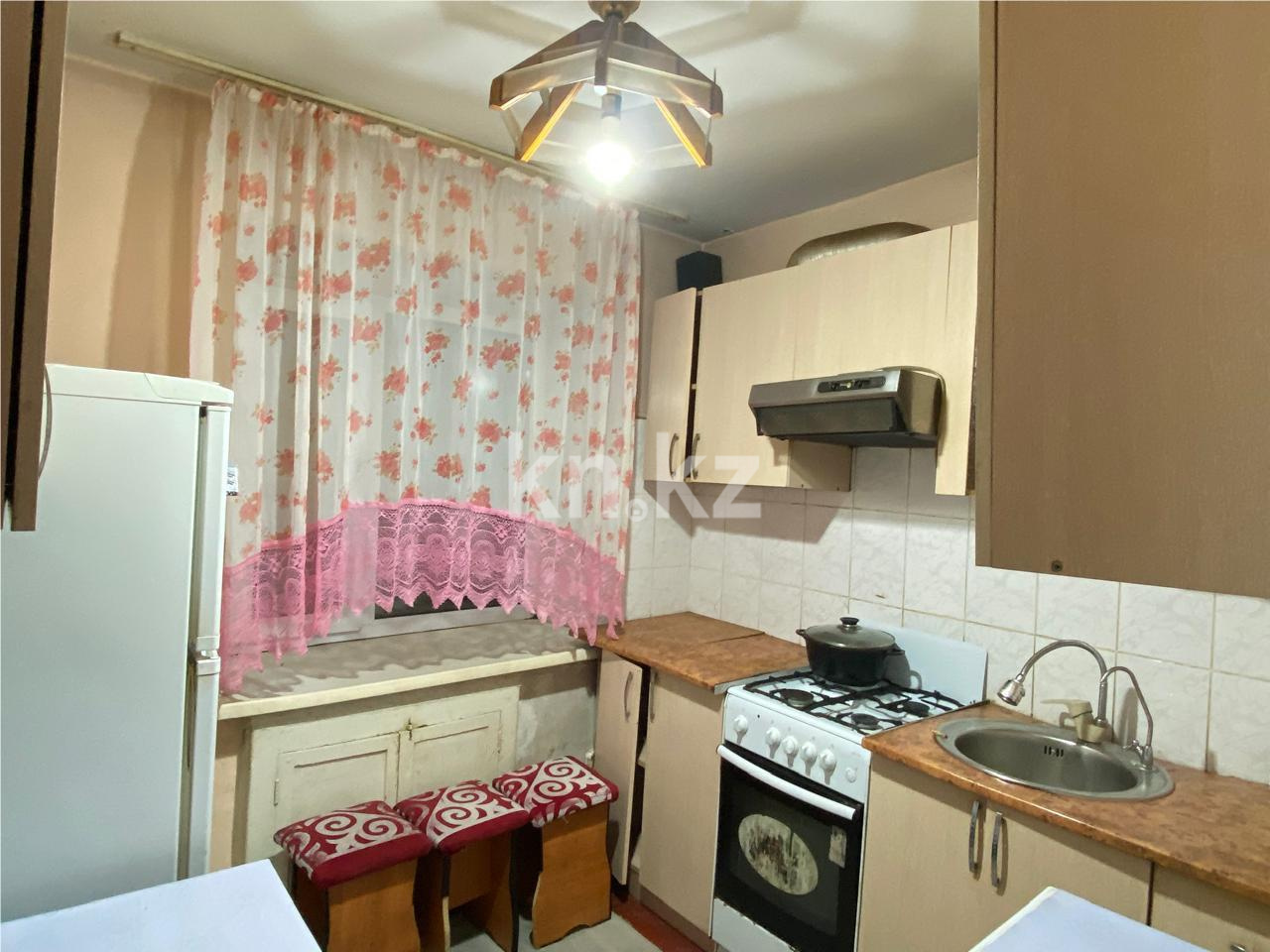 Продажа 3-комнатной квартиры, 55 м², мкр-н 12 в Караганде - фото 4