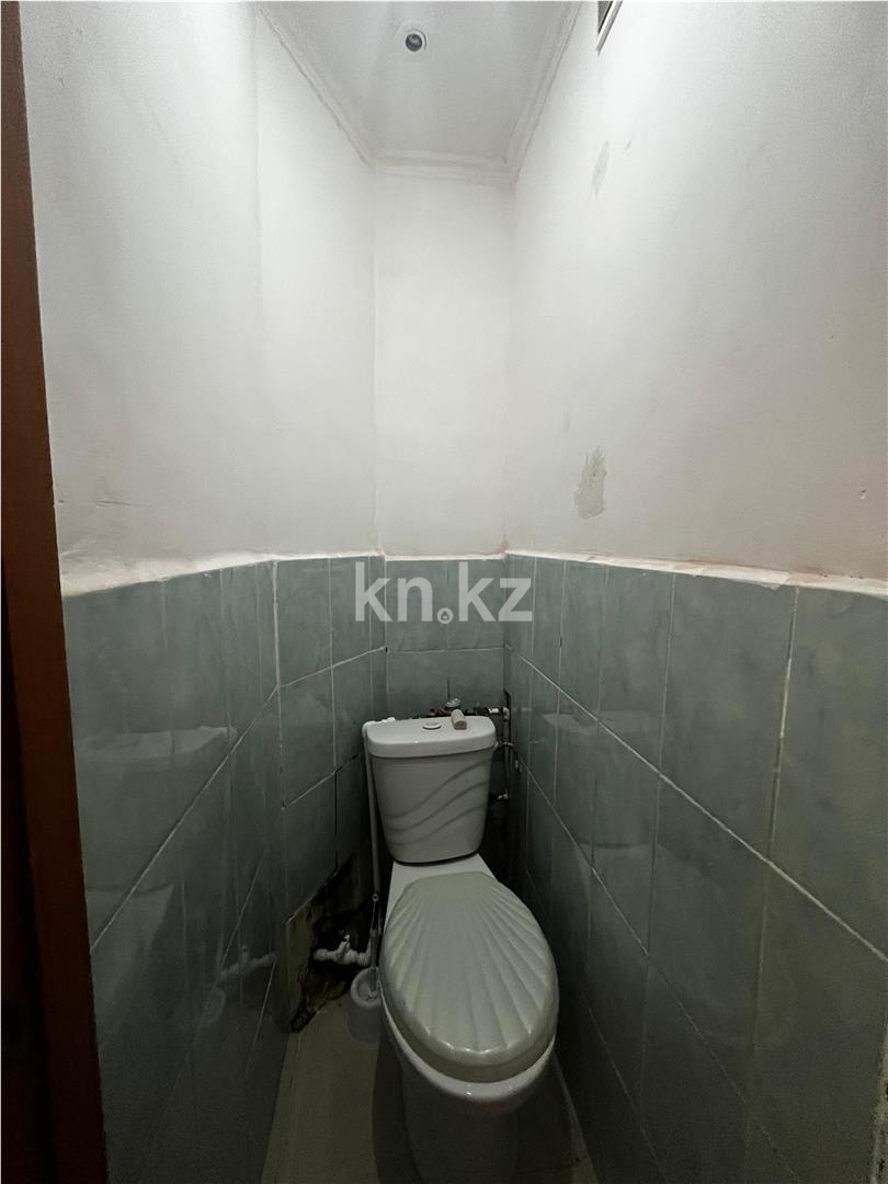 Продажа 3-комнатной квартиры, 62 м², мкр-н 14 в Караганде - фото 10