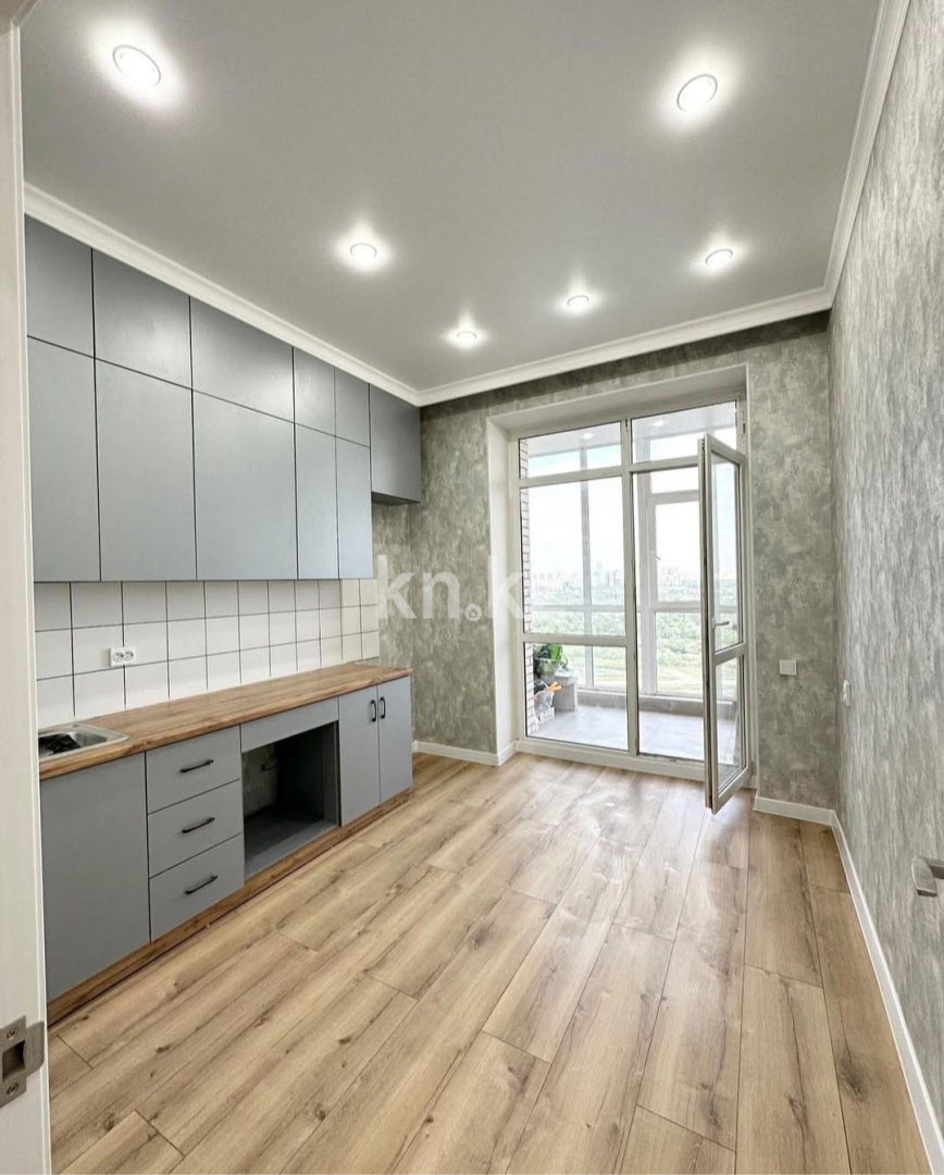 Продажа 1-комнатной квартиры, 39 м², ул. Айтматова, дом  60/1 в Астане