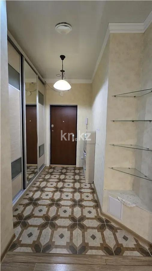 Продажа 2-комнатной квартиры, 72 м², ул. Навои, дом  208 в Алматы - фото 4