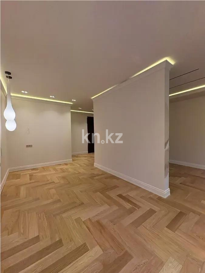 Продажа 4-комнатной квартиры, 255.7 м², ул. Тулебаева, дом  95/1 в Алматы - фото 8