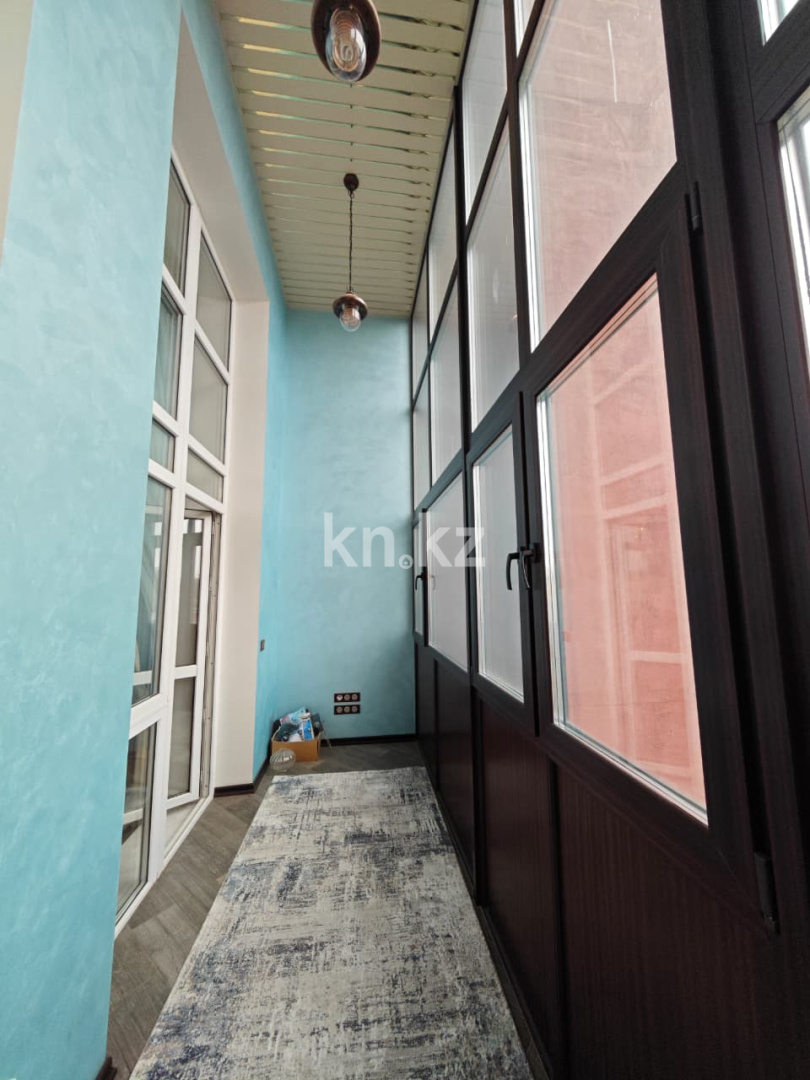 Продажа 3-комнатной квартиры, 95.4 м², ул. Ержанова, дом  18/6 в Караганде - фото 8