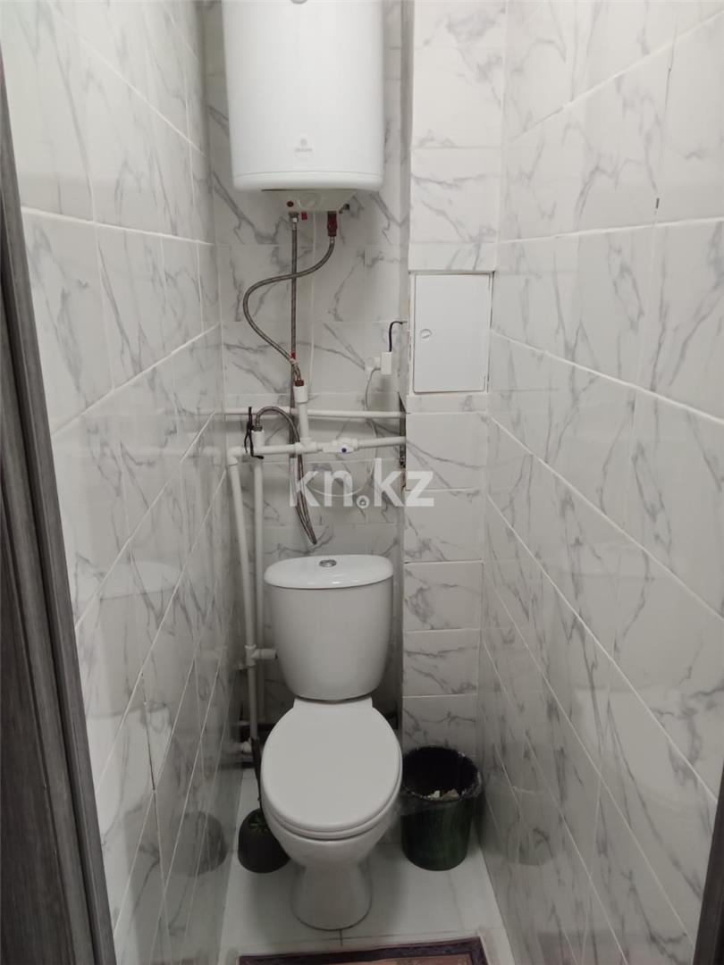 Продажа 3-комнатной квартиры, 61 м², мкр-н 15, дом  1 в Караганде - фото 10