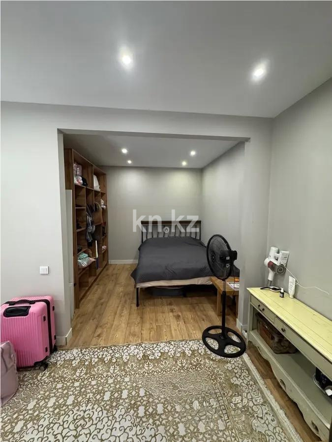 Продажа 2-комнатной квартиры, 48 м², ул. Жунисова, дом  4/18 в Алматы - фото 2