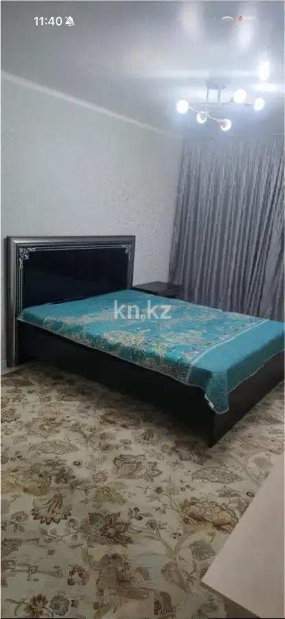 Продажа 3-комнатной квартиры, 63 м², 7 мкр., дом  35 в Алматы - фото 2