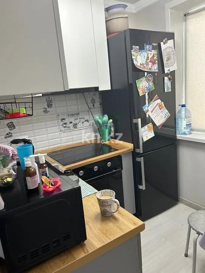 Продажа 2-комнатной квартиры, 42 м², мкр-н 16, дом  39 в Караганде - фото 2