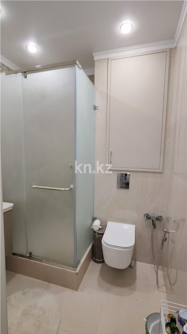 Продажа 4-комнатной квартиры, 115 м², ул. Букетова в Караганде - фото 25