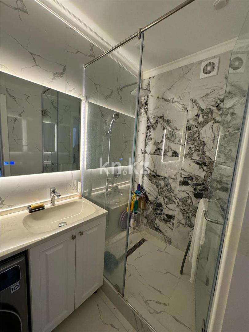 Продажа 3-комнатной квартиры, 73.8 м² в Астане - фото 9