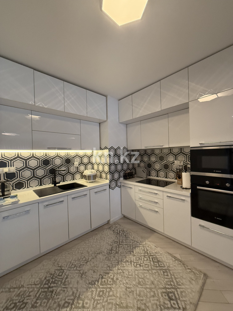 Продажа 2-комнатной квартиры, 65 м² в Алматы - фото 5