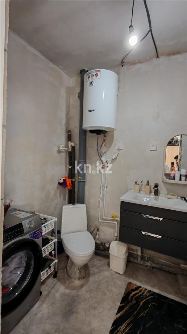 Продажа 2-комнатной квартиры, 68 м², ул. Букетова в Караганде - фото 13