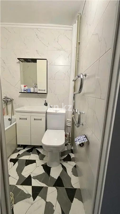 Продажа 2-комнатной квартиры, 42 м², мкр-н Тастак-1, дом  15 в Алматы - фото 4