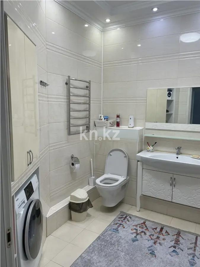 Продажа 3-комнатной квартиры, 94 м², пр. Абая, дом  150/230 в Алматы - фото 5