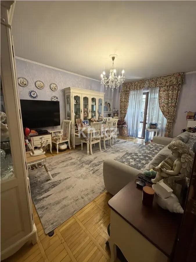 Продажа 3-комнатной квартиры, 64.3 м² в Алматы