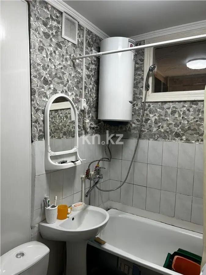 Продажа 1-комнатной квартиры, 33 м² в Караганде - фото 3
