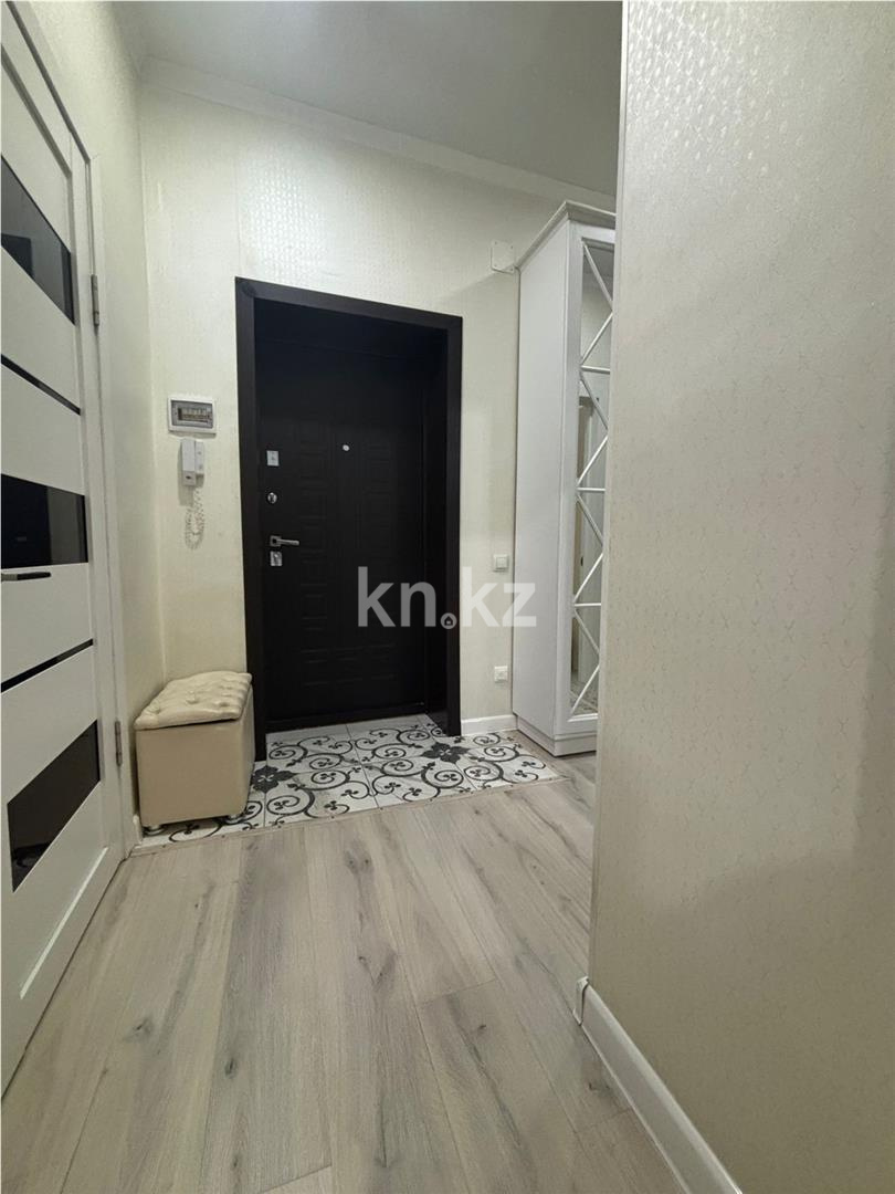 Продажа 2-комнатной квартиры, 65 м², мкр. Степной-2 в Караганде - фото 8