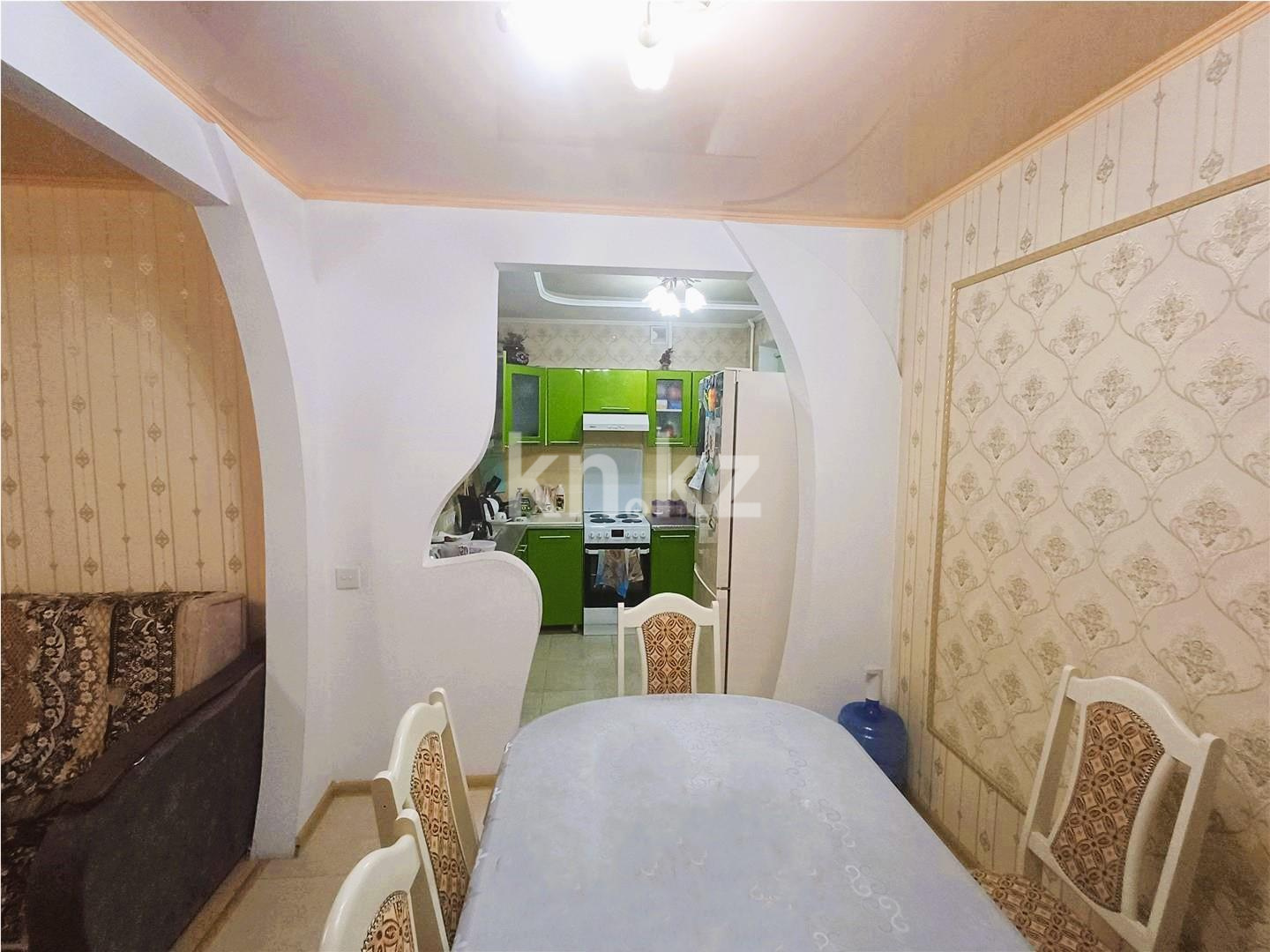 Продажа 4-комнатной квартиры, 77 м², 1 кв-л в Караганде - фото 7