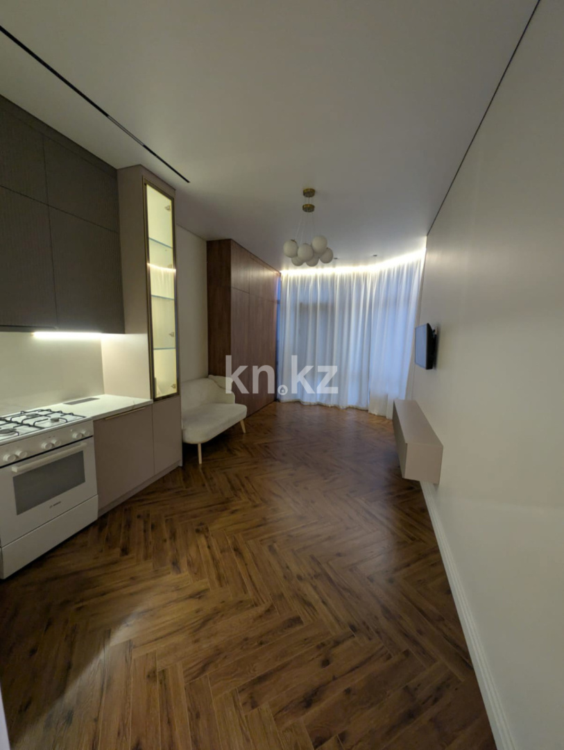 Продажа 2-комнатной квартиры, 80.3 м² в Уральске - фото 11