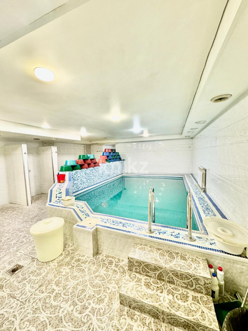 Продажа , 2800 м², ул. Манаса, дом  7 - пр. Абылай хана в Астане - фото 12