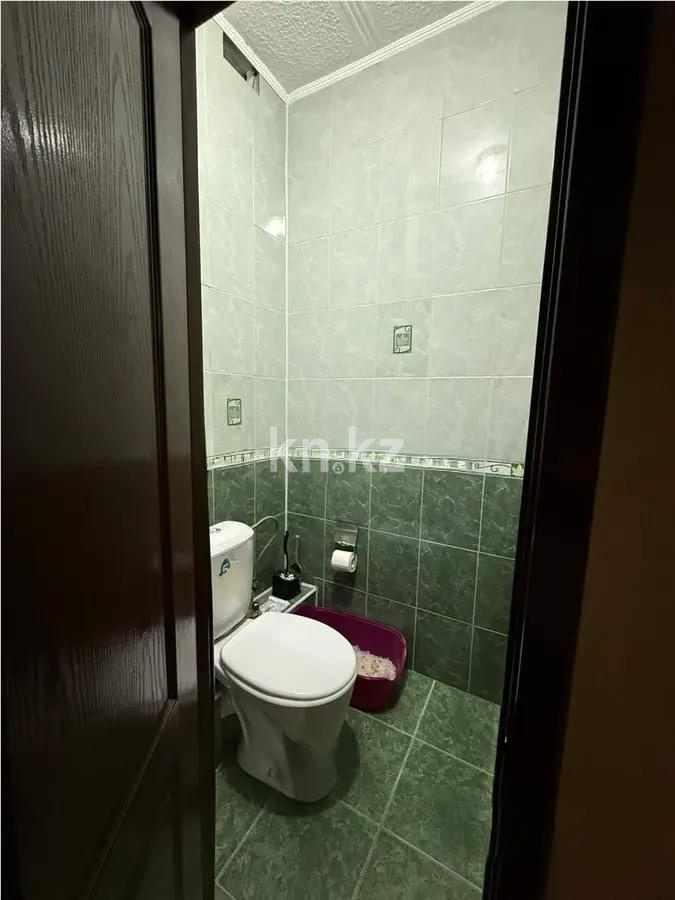 Продажа 1-комнатной квартиры, 42 м², мкр-н Аксай-5, дом  9 в Алматы - фото 4