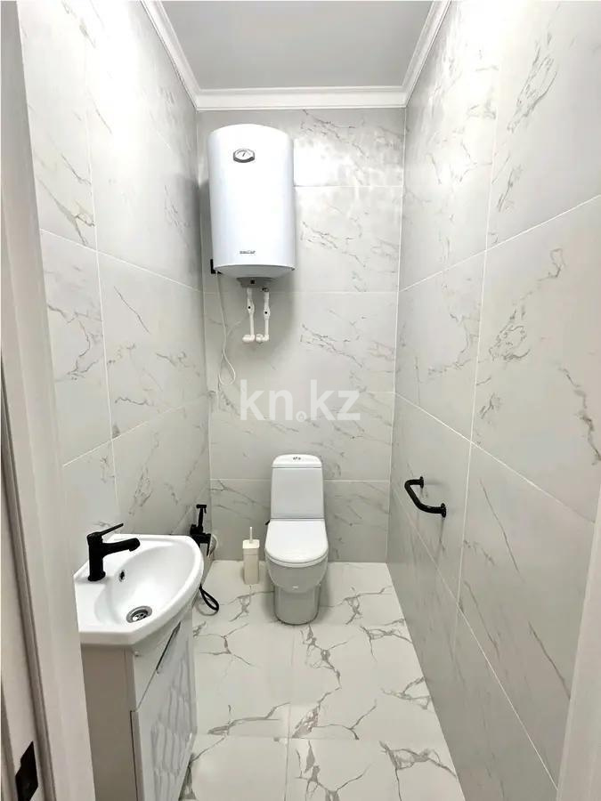 Продажа 3-комнатной квартиры, 88 м², ул. Момышулы, дом  15/2 в Караганде - фото 6