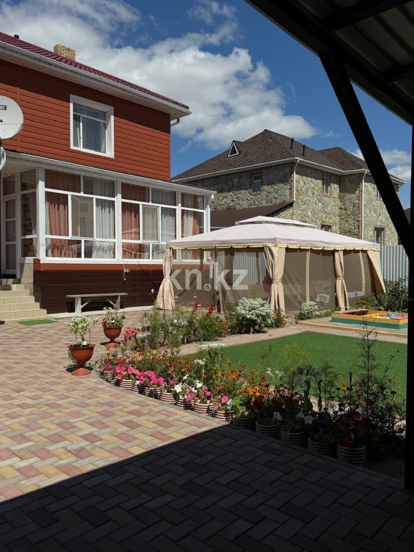 Продажа 7-комнатного дома, 370 м² в Караганде - фото 11