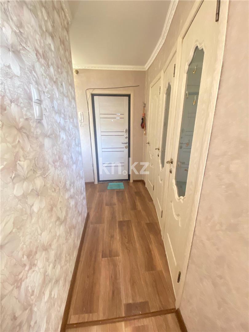 Продажа 4-комнатной квартиры, 61 м², ул. Язева в Караганде - фото 17