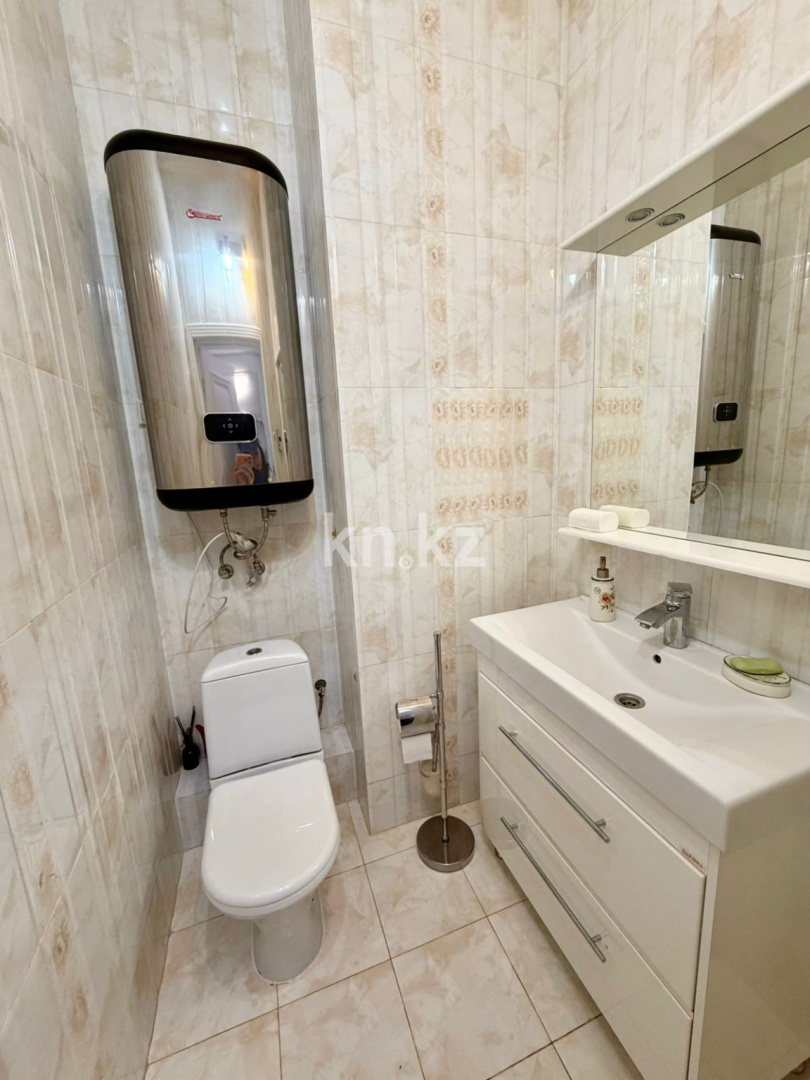 Продажа 4-комнатной квартиры, 138.6 м² в Алматы - фото 19