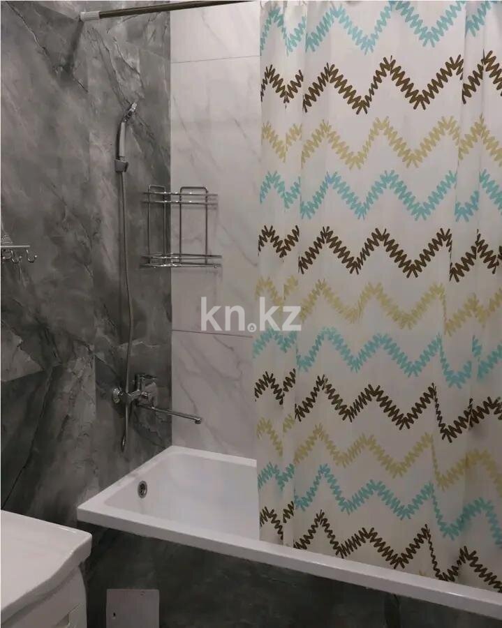 Продажа 3-комнатной квартиры, 80.9 м² в Алматы - фото 5