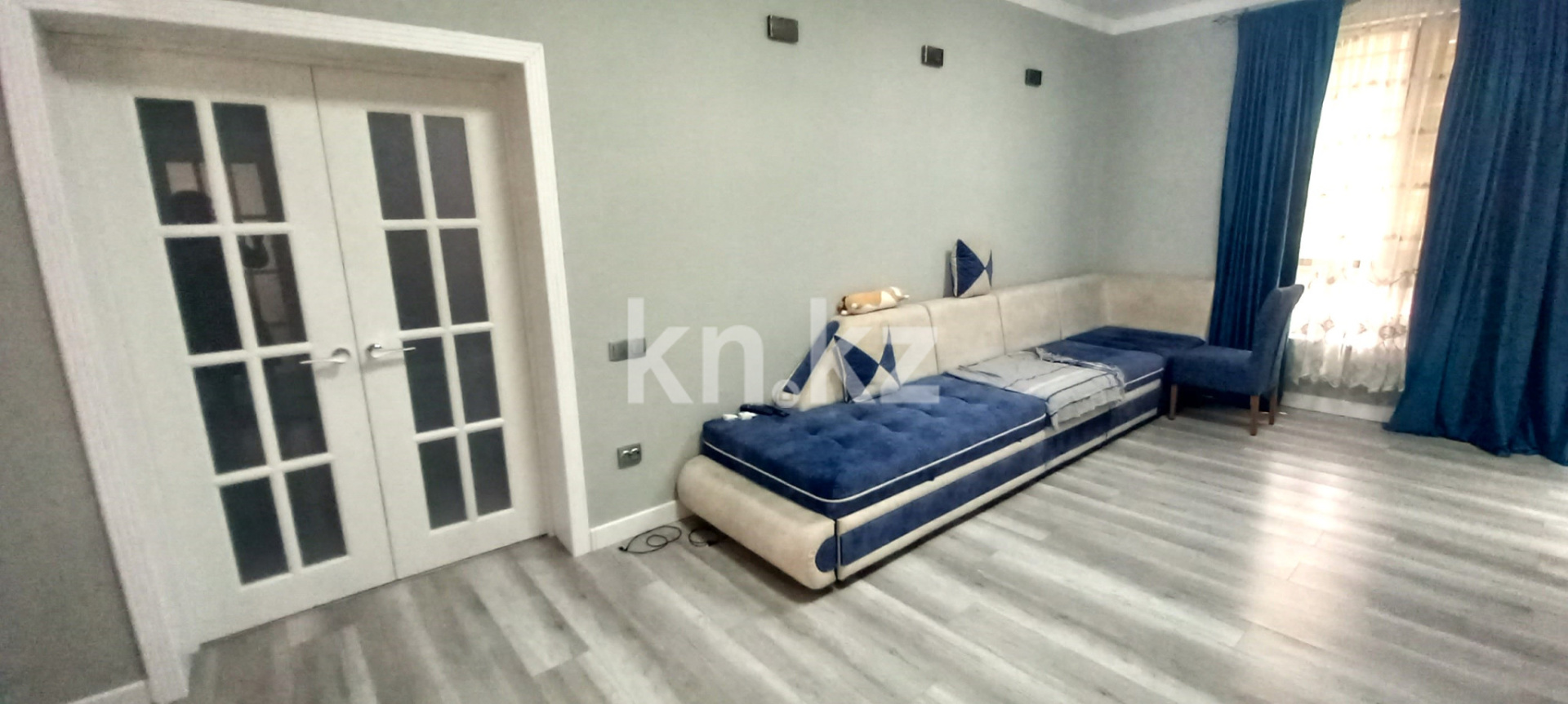 Продажа 5-комнатного дома, 180 м², ул. Апорт в Алматы