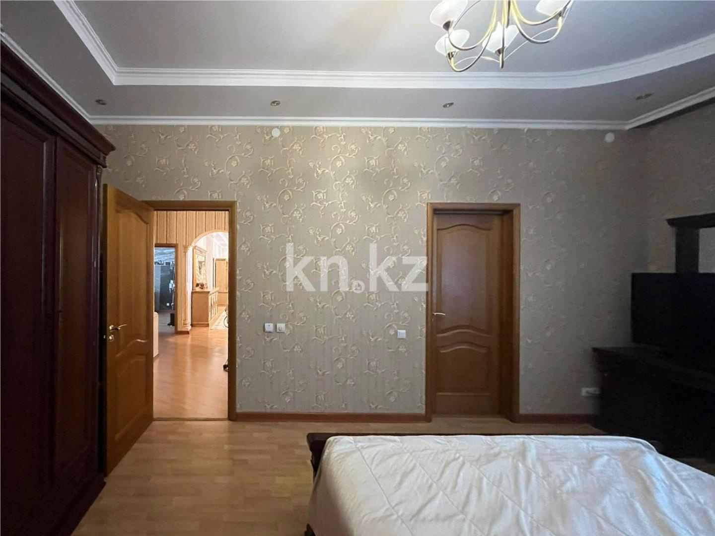 Продажа 4-комнатной квартиры, 206 м² в Астане - фото 7