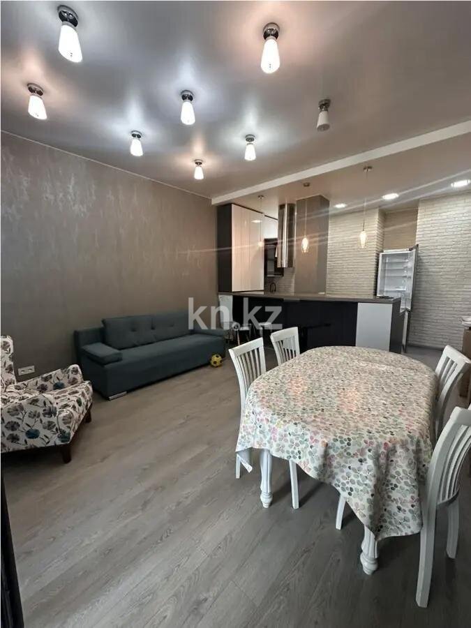 Продажа 2-комнатной квартиры, 65 м² в Астане