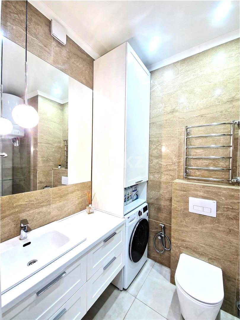 Продажа 3-комнатной квартиры, 75 м², пр. Шахтеров в Караганде - фото 13