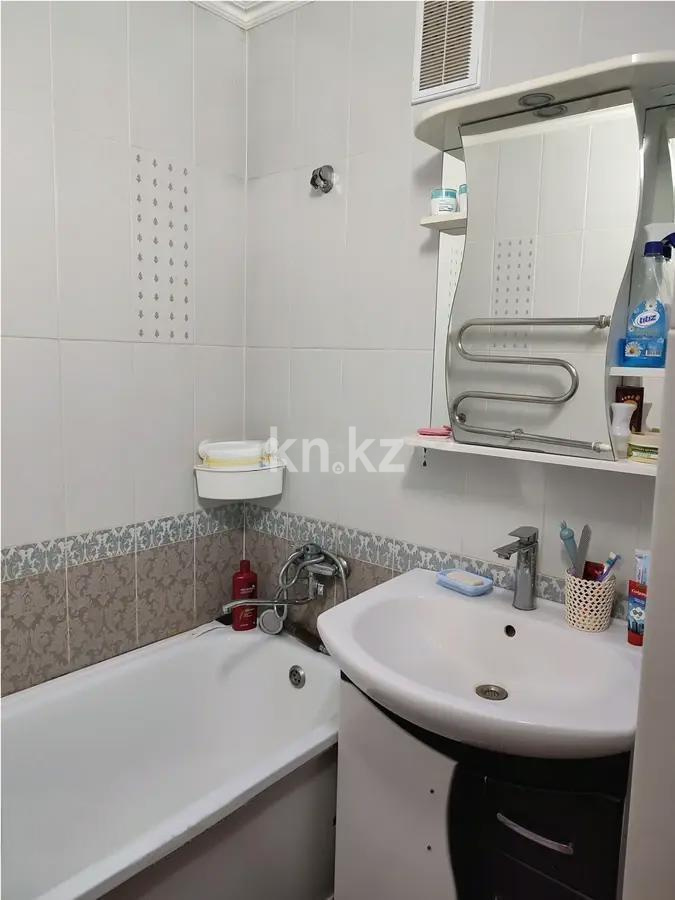 Продажа 2-комнатной квартиры, 53 м², мкр-н Мамраева (Восток-5), дом  2 в Караганде - фото 4