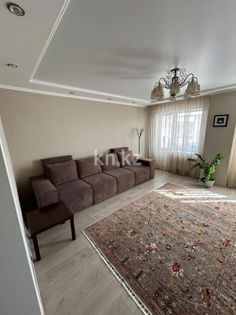 Продажа 2-комнатной квартиры, 69 м², пр. Республики в Караганде - фото 3