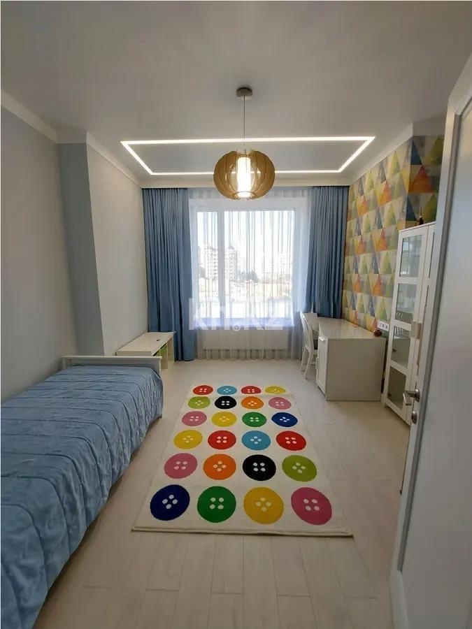 Продажа 4-комнатной квартиры, 135 м², пр. Аль-Фараби, дом  41/2 в Алматы - фото 4
