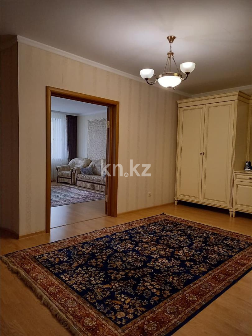 Продажа 4-комнатной квартиры, 163 м², ул. Валиханова в Астане - фото 12