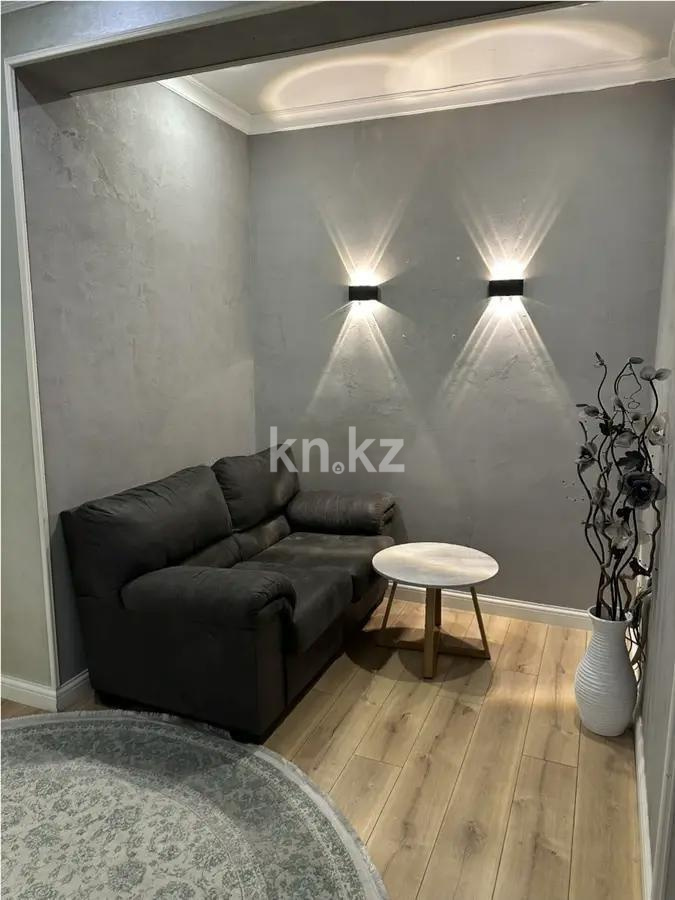 Продажа 3-комнатной квартиры, 105 м², ул. Айманова, дом  140 в Алматы - фото 2