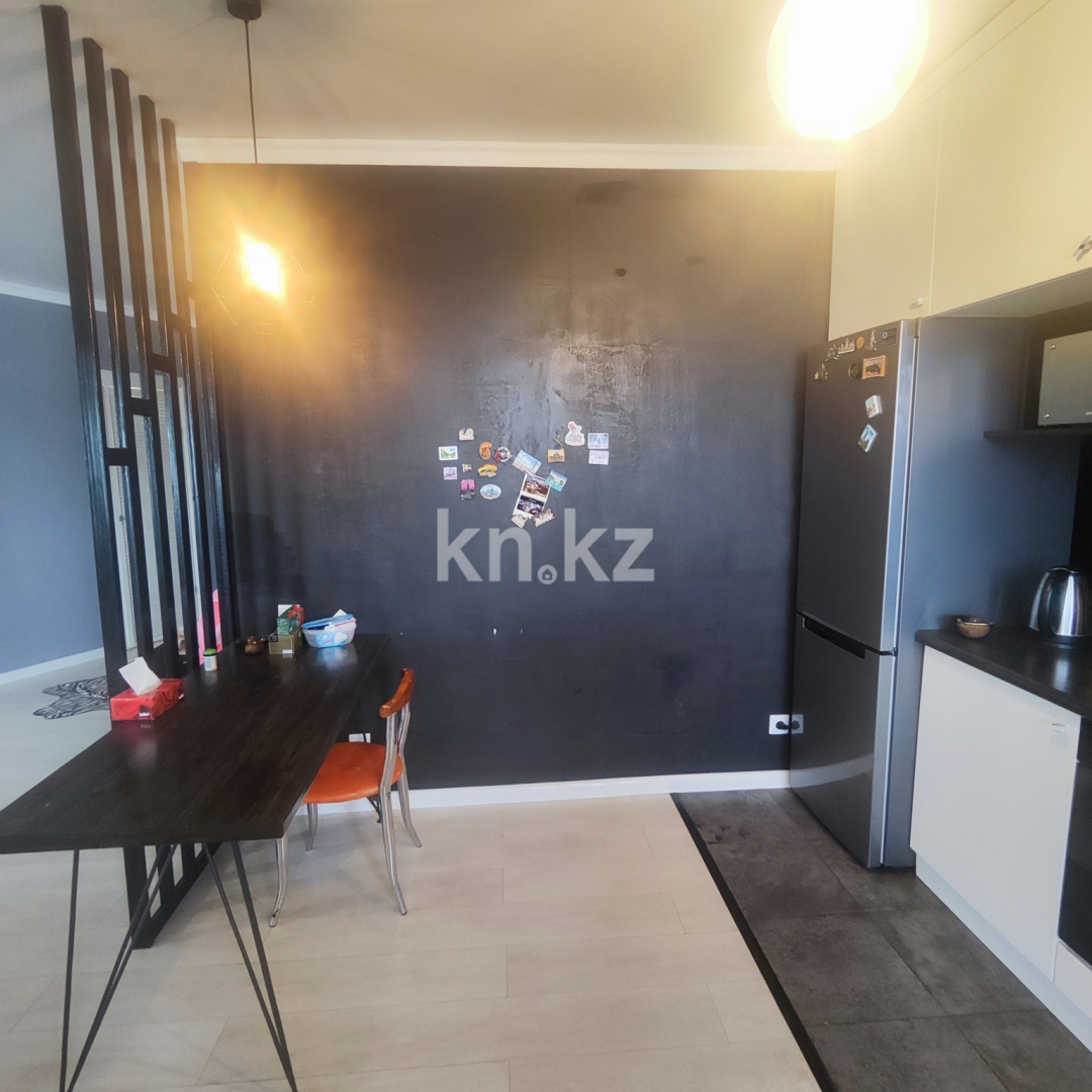 Продажа 1-комнатной квартиры, 65 м², ул. Навои в Алматы - фото 3