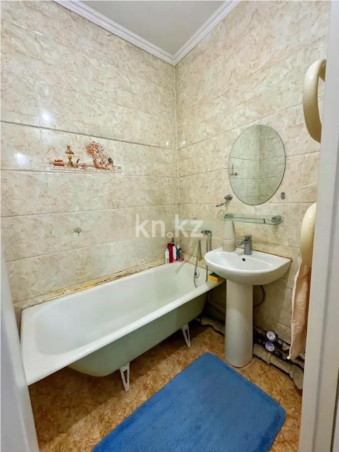 Продажа 1-комнатной квартиры, 46 м², мкр-н Айнабулак-4, дом  167 в Алматы - фото 3