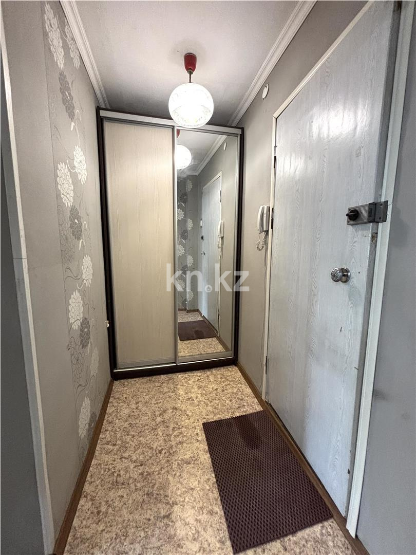 Продажа 1-комнатной квартиры, 33 м², ул. Аманжолова, дом  7 в Караганде - фото 6