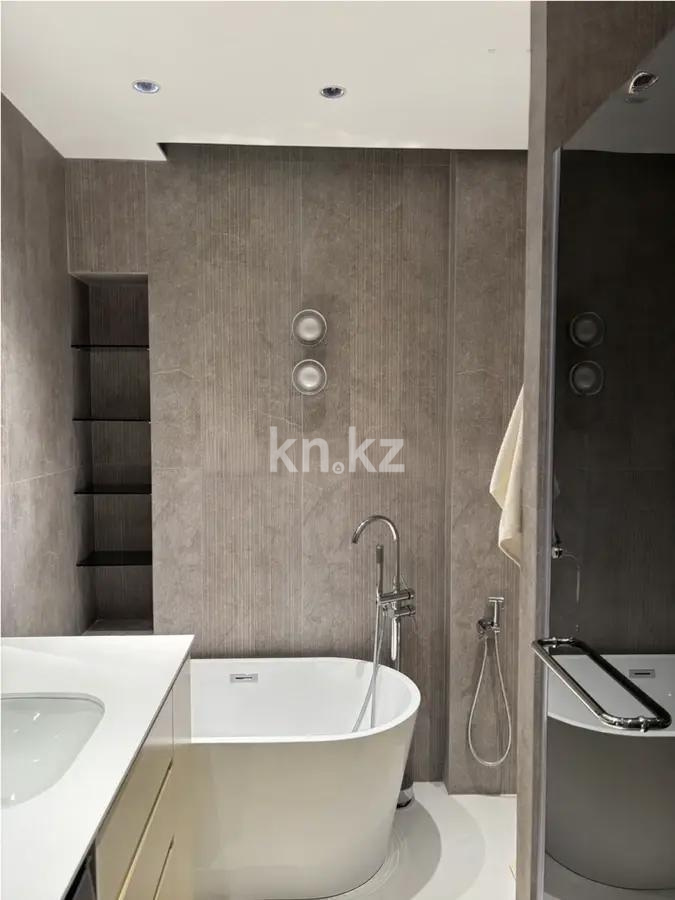 Продажа 2-комнатной квартиры, 69.9 м² в Алматы - фото 3