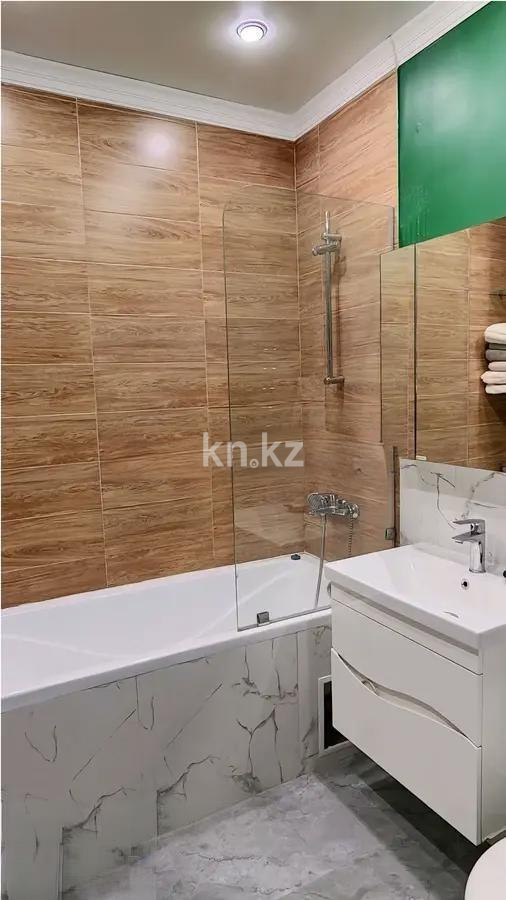 Продажа 6-комнатной квартиры, 210 м² в Астане - фото 3