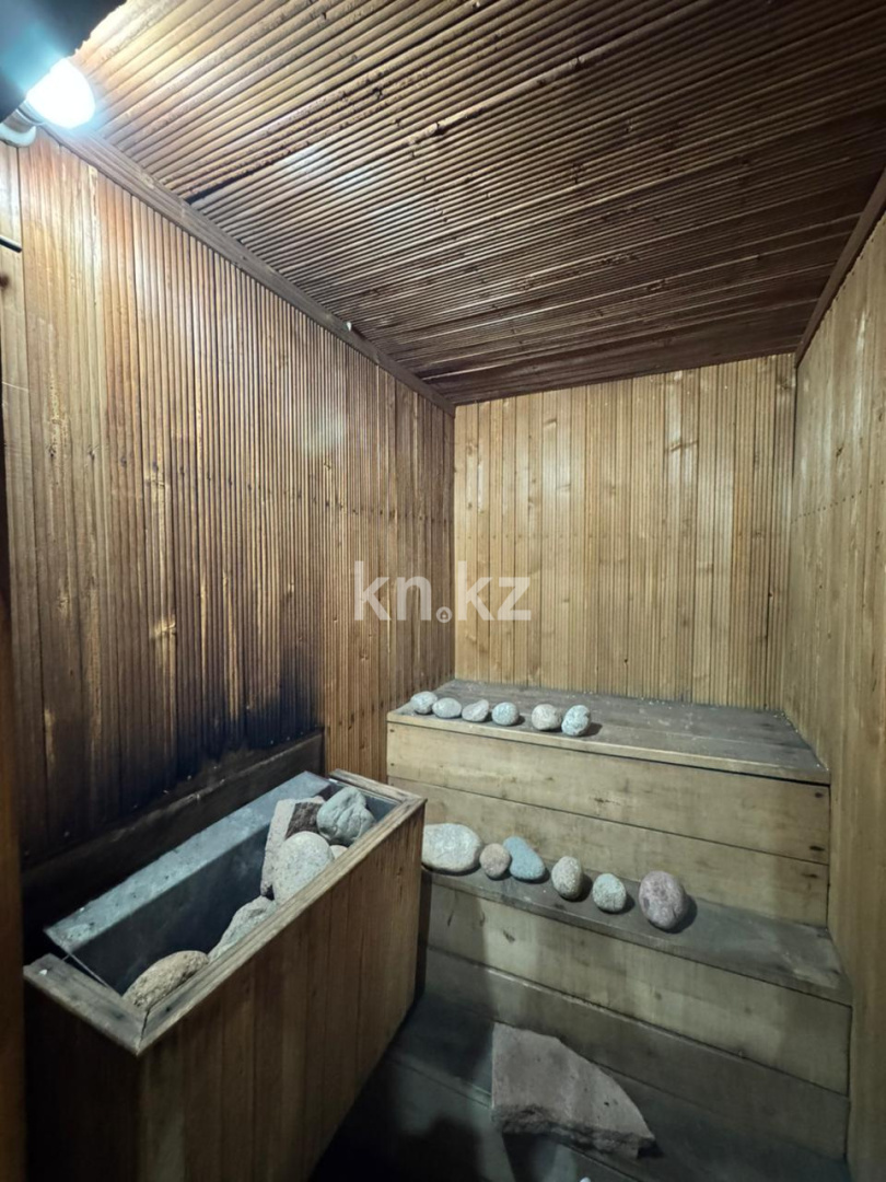 Продажа 5-комнатного дома, 373 м² в Караганде - фото 28
